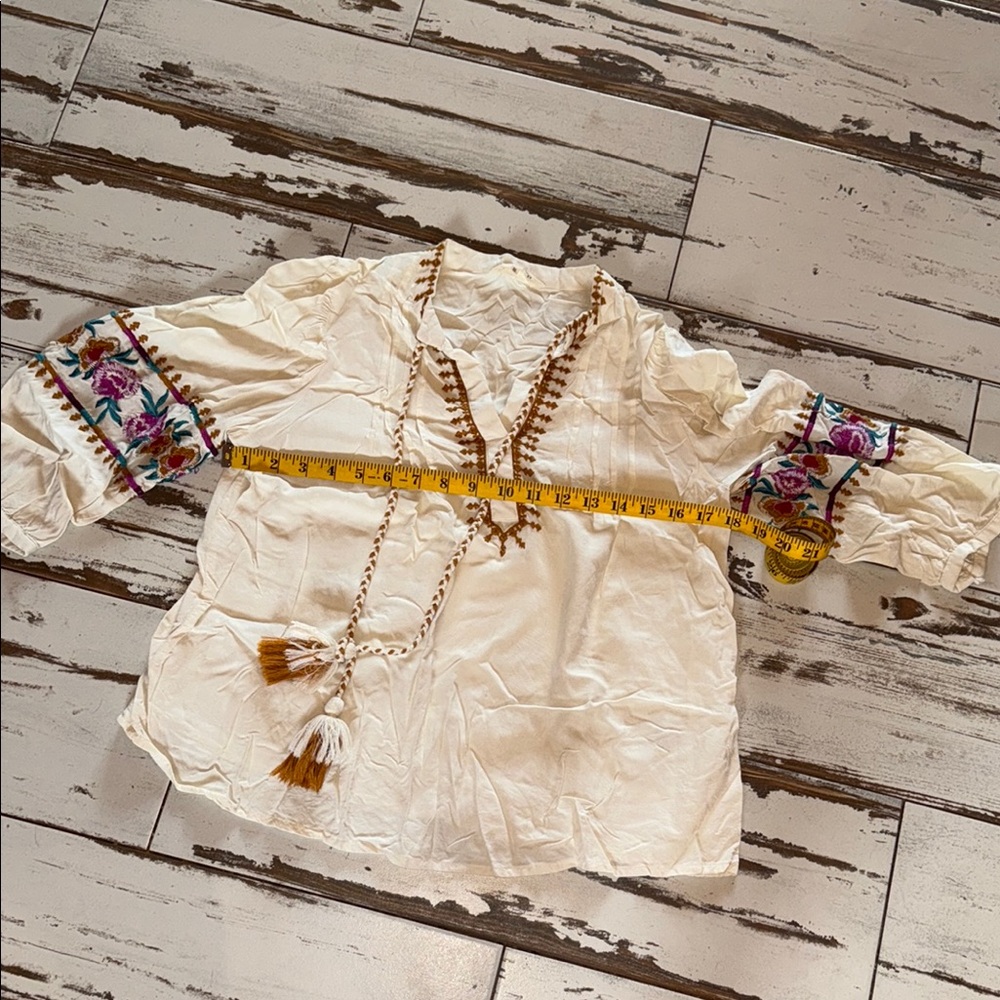 Hello festivals!Ladies Embroidered cream Rocks & Indigo boho pleasant blouse